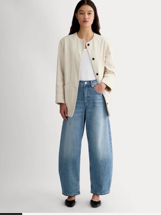 Everlane Denim - Everlane Pale Blue way high curve Jean